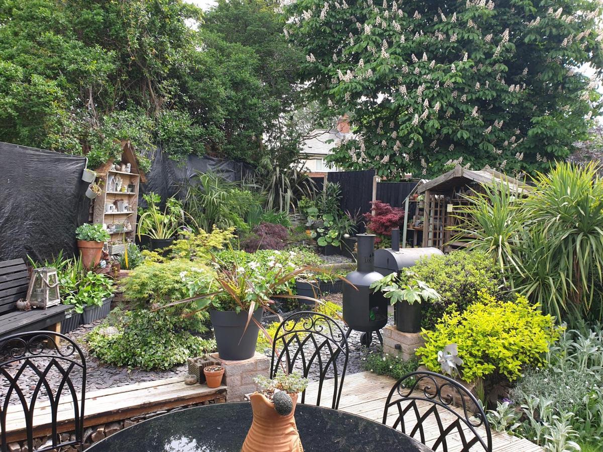 Tropical Garden Oasis Rooms Birmingham Exteriör bild